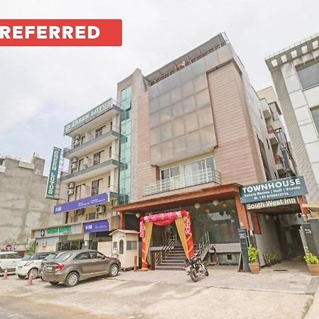 ホテル Townhouse 450 Dwarka デリー エクステリア 写真
