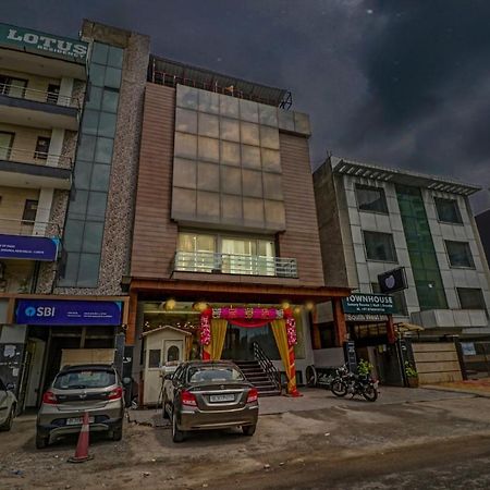 ホテル Townhouse 450 Dwarka デリー エクステリア 写真