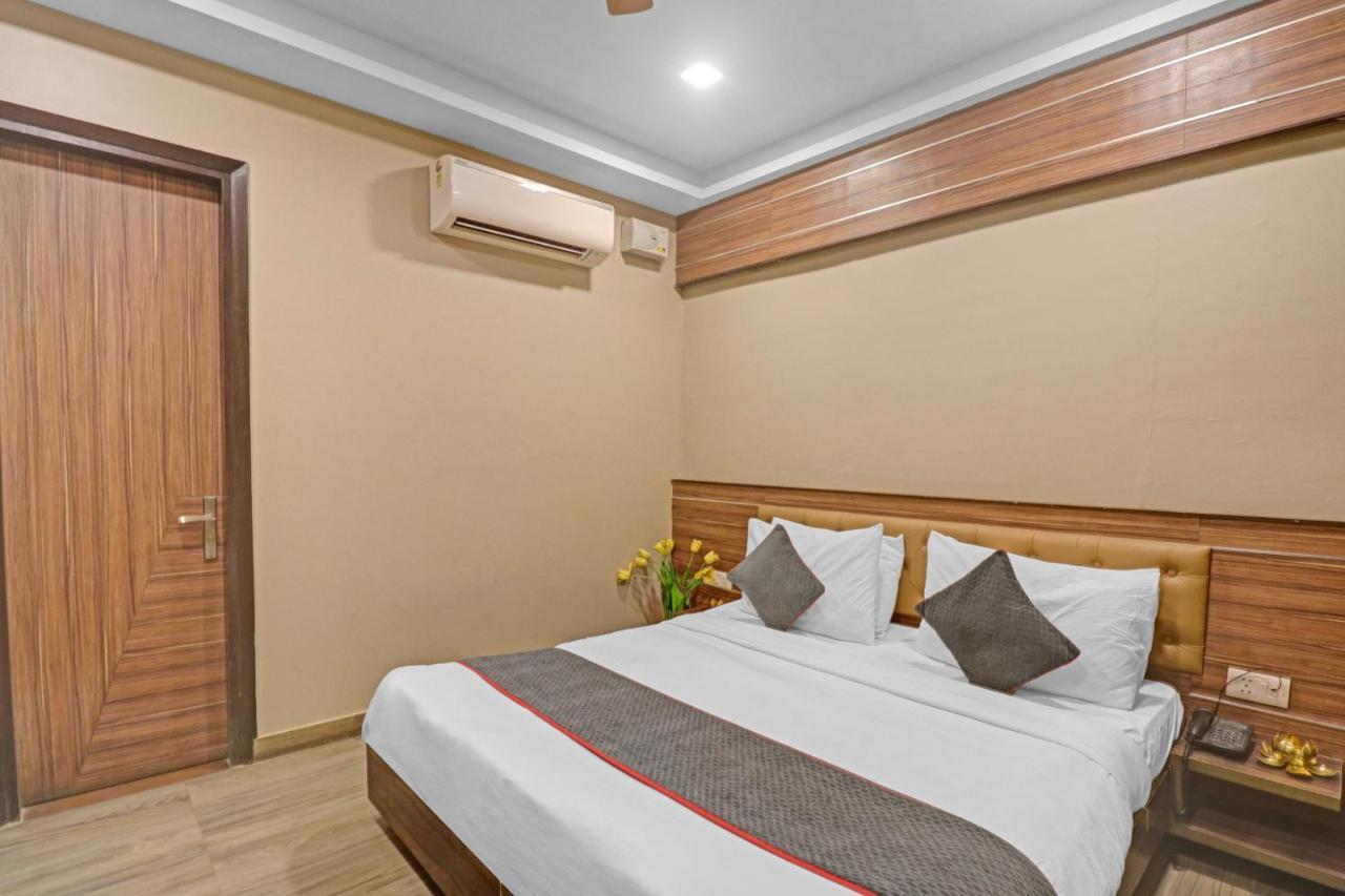 ホテル Townhouse 450 Dwarka デリー エクステリア 写真