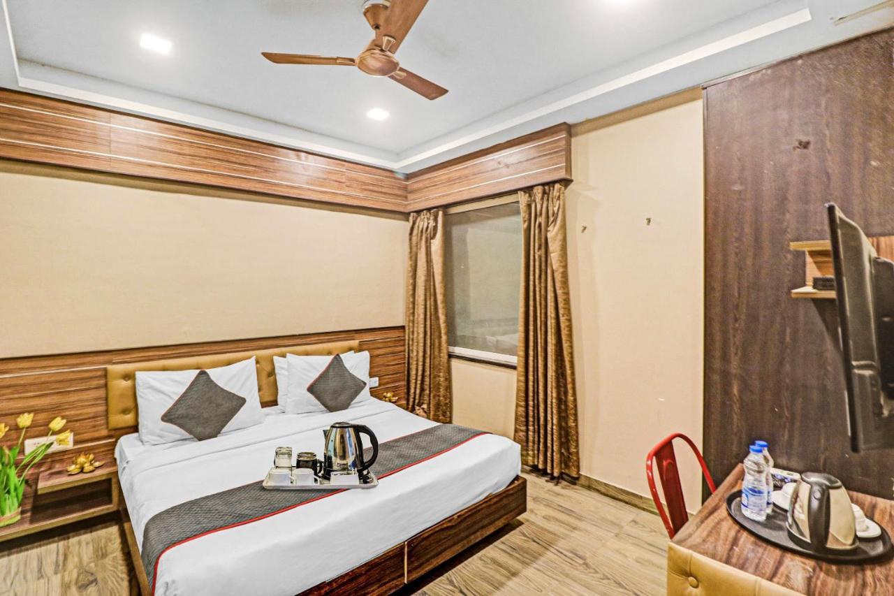 ホテル Townhouse 450 Dwarka デリー エクステリア 写真