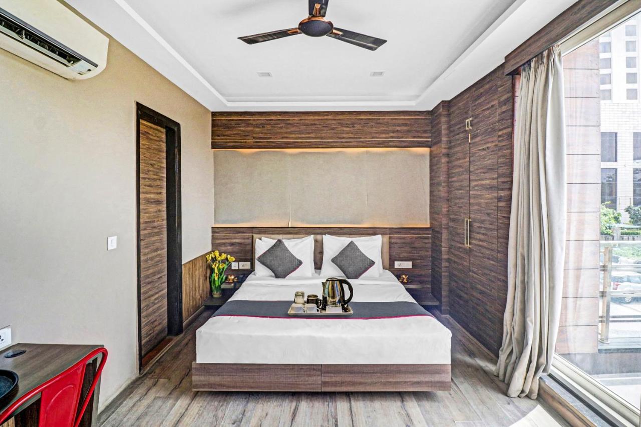 ホテル Townhouse 450 Dwarka デリー エクステリア 写真